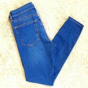 Topshop Moto Leigh Ripped Denim high rise jeans